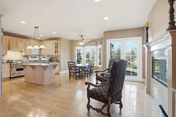 $680,000 | 22627 Limestone Court, Frankfort, IL 60423