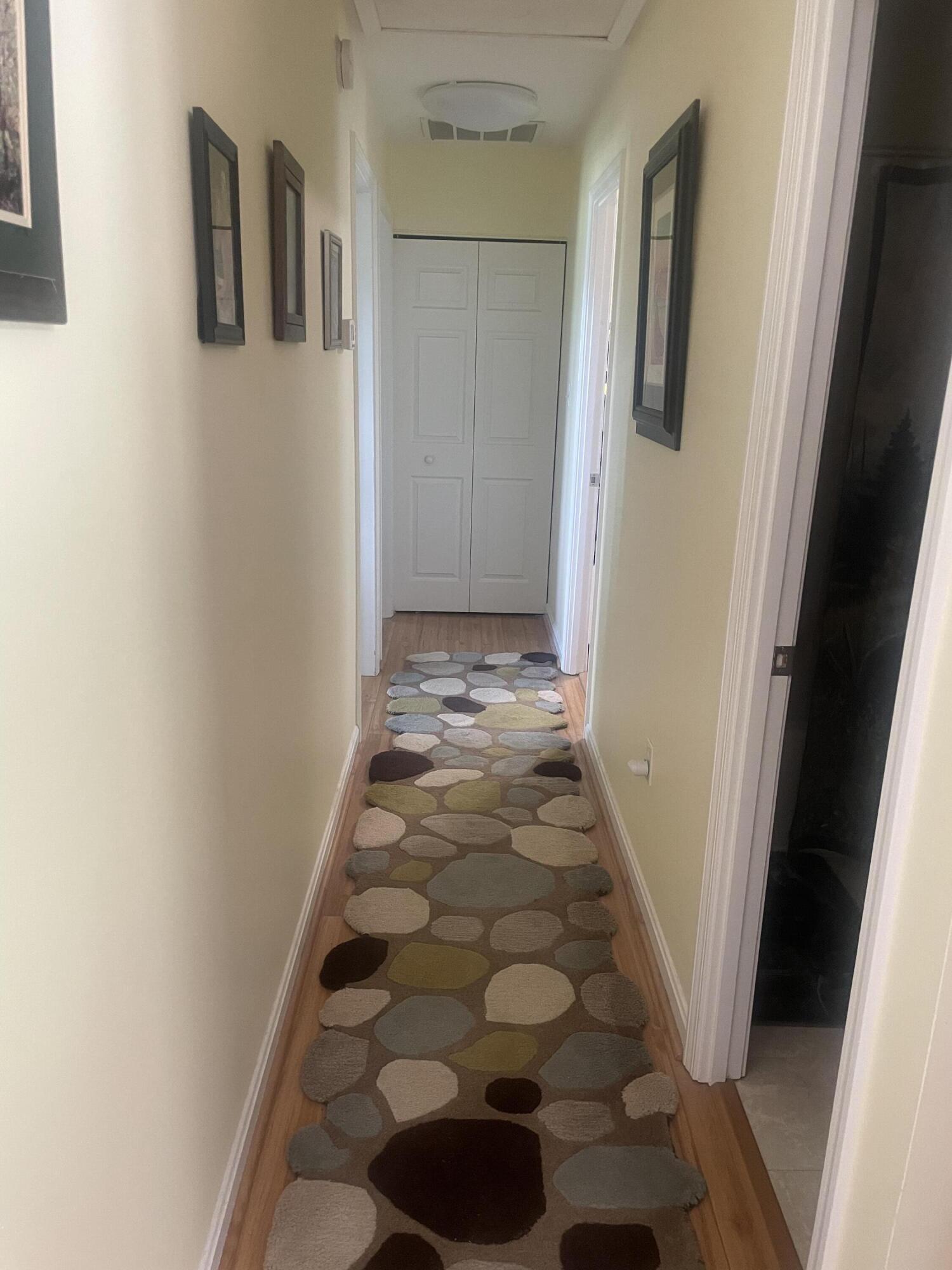37 Cherry Ridge Lane Lexington, VA 24450 - Photo 28 of 41 Hallway