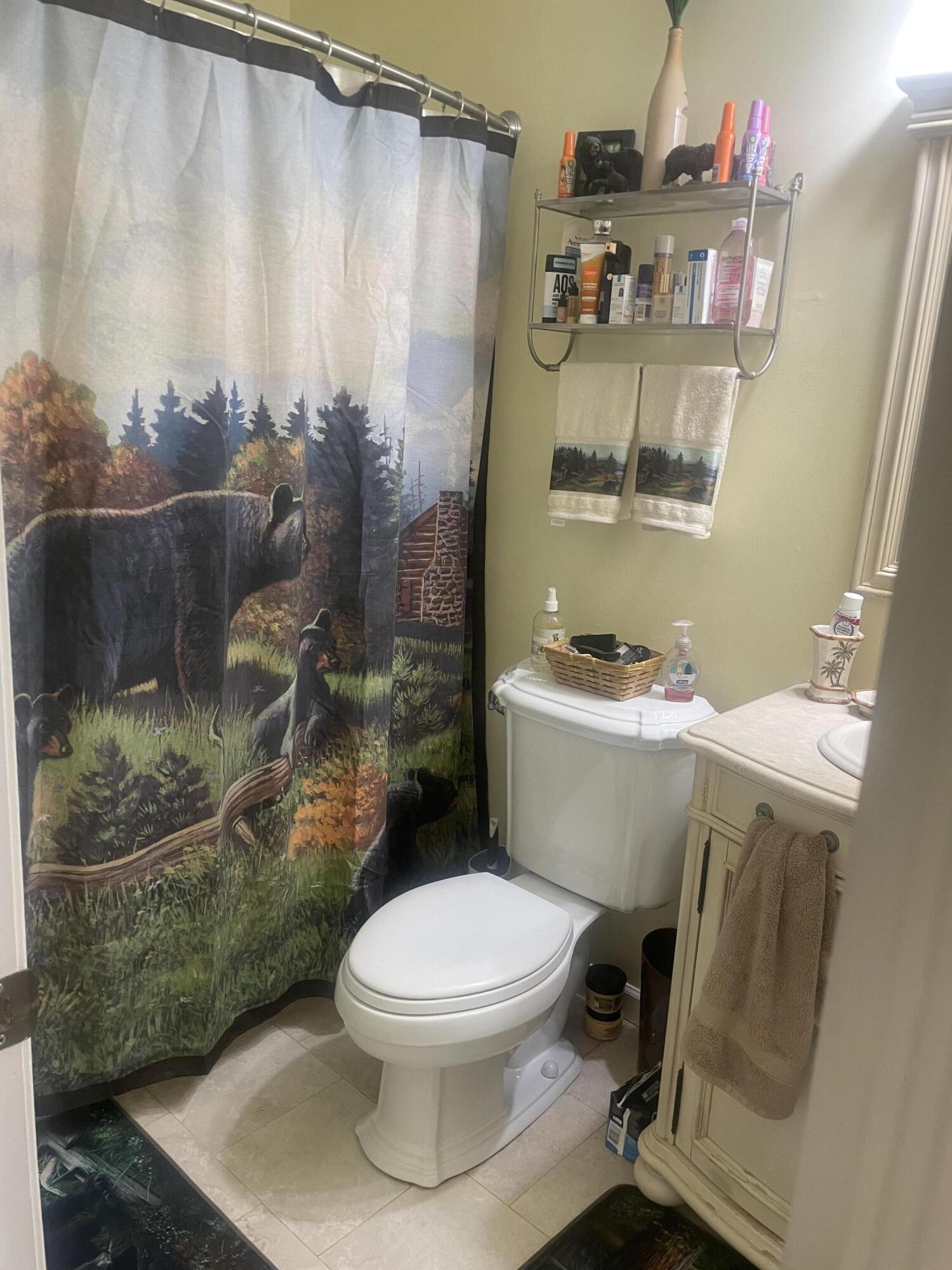 37 Cherry Ridge Lane Lexington, VA 24450 - Photo 32 of 41 Hall Bath