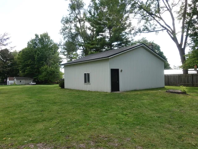 $209,900 | 215 New Street, Stanton, MI 48888
