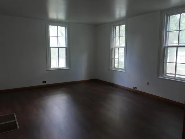 $209,900 | 215 New Street, Stanton, MI 48888