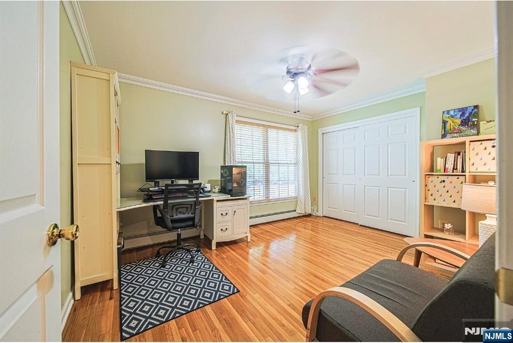 705 Gettysburg Place Paramus, NJ 07652 - Photo 22 of 32