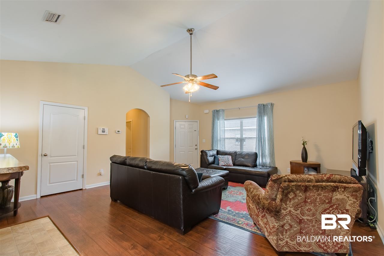10210 Fionn Loop Daphne, AL 36526 - Photo 8 of 24