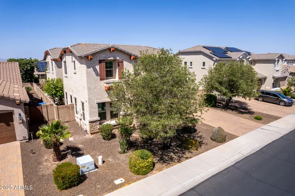 $825,000 | 882 East Parkview Drive, Gilbert, AZ 85295