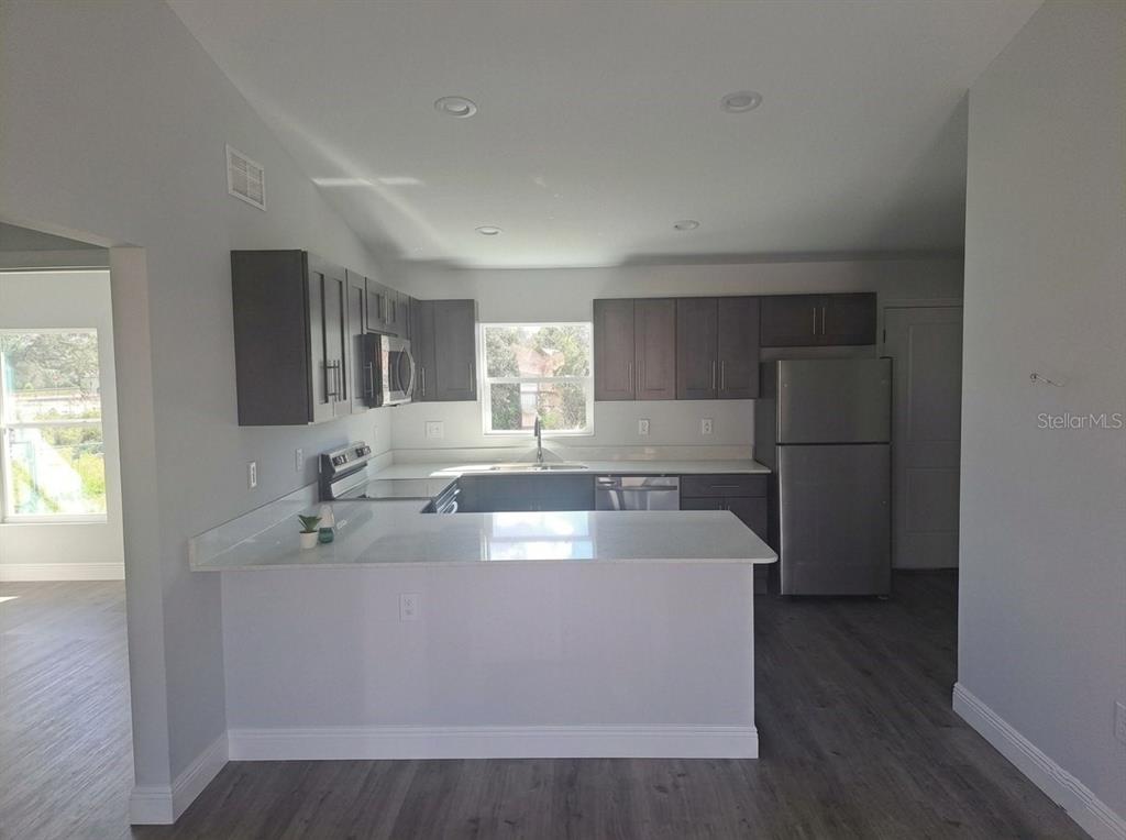 312 Condor Avenue Sebring, FL 33870 - Photo 2 of 8