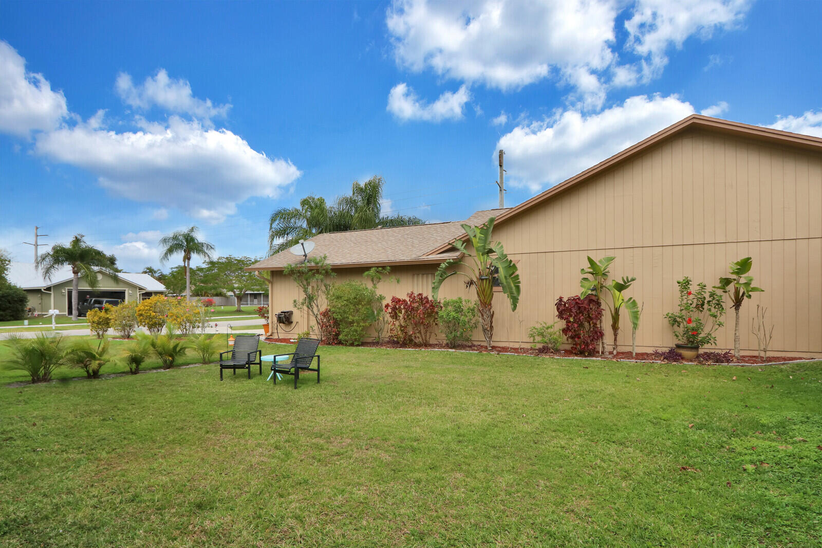 6811 Southeast Raintree Avenue Stuart, FL 34997 - Photo 20 of 24 20_Image_20_mls