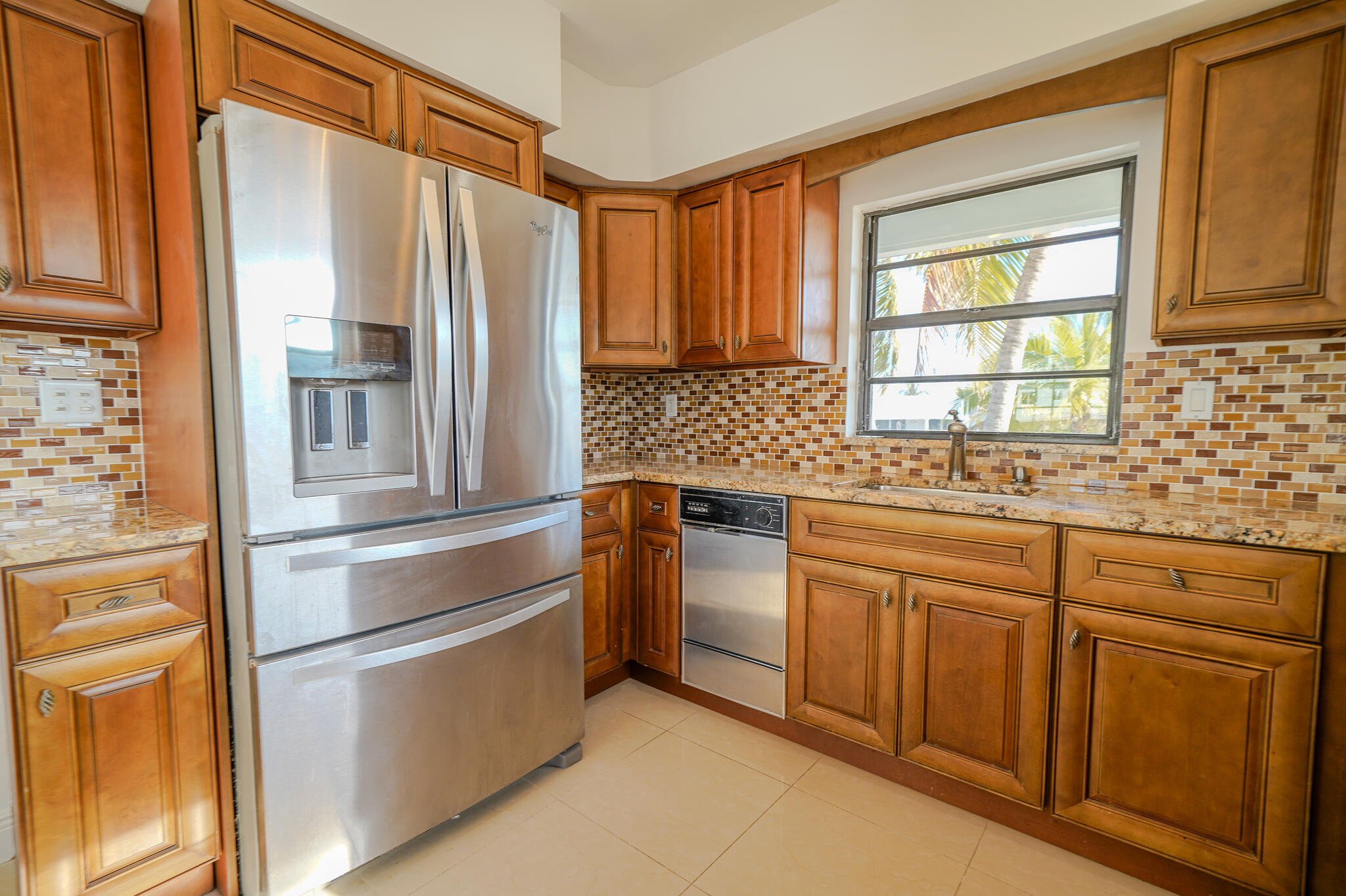 116 5th Lane Key Largo, FL 33037 - Photo 17 of 39 RES05042