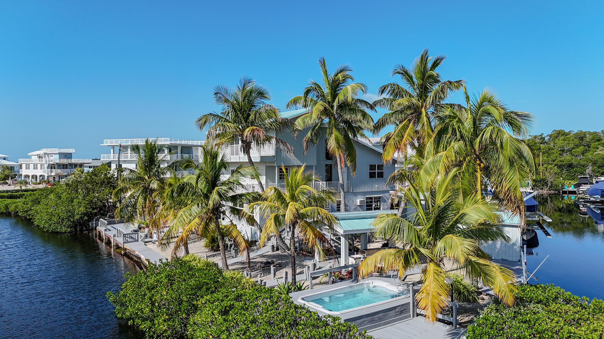 116 5th Lane Key Largo, FL 33037 - Photo 28 of 39 DJI_20240314103923_0024_D