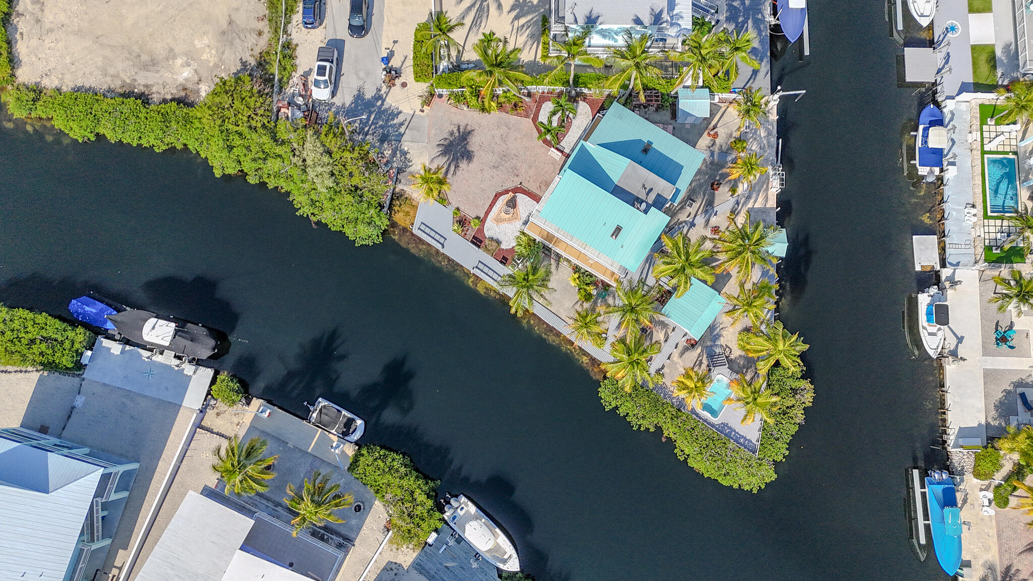 116 5th Lane Key Largo, FL 33037 - Photo 39 of 39 DJI_20240314103303_0016_D