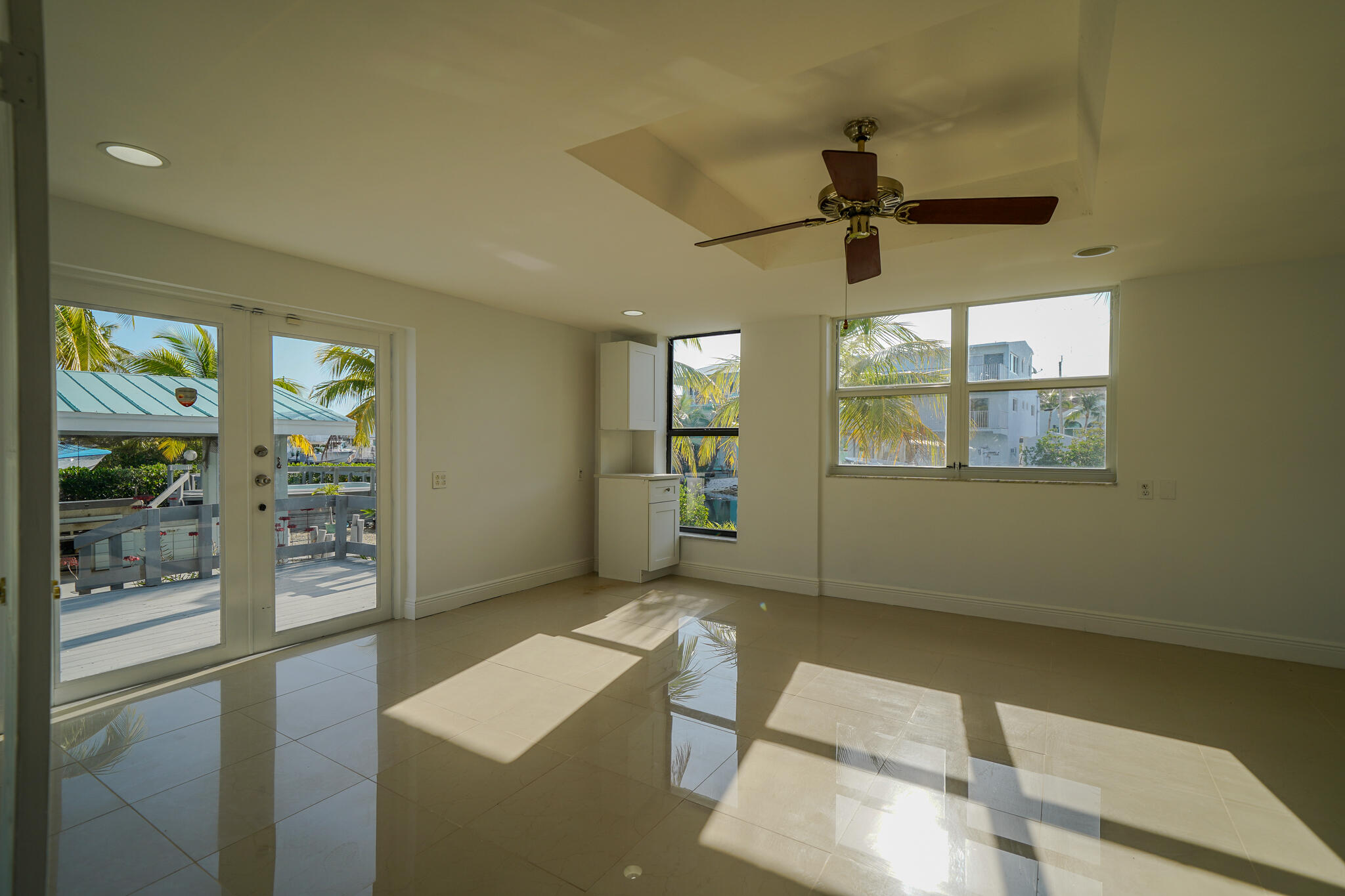 116 5th Lane Key Largo, FL 33037 - Photo 7 of 39 RES05050