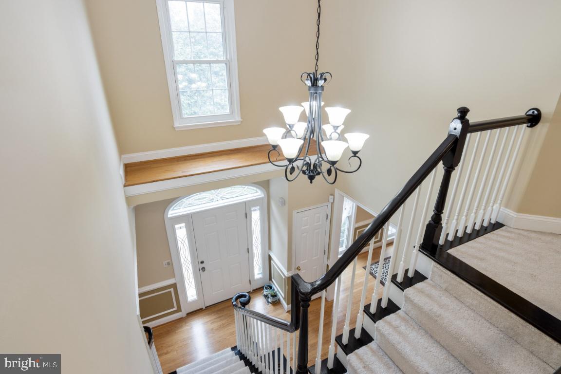 9717 Rugby Court Ellicott City, MD 21042 - Photo 21 of 59 Two story foyer
