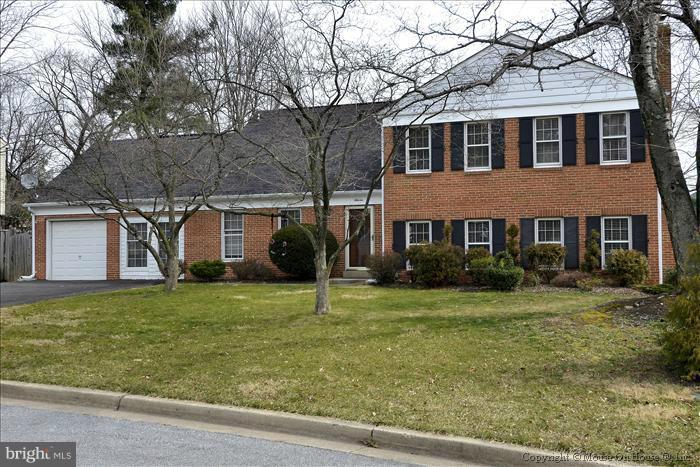 11 Treworthy Road Gaithersburg, MD 20878 - Photo 9 of 28 Exterior (General)