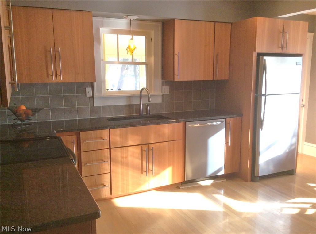 893 North Medina Line Road Akron, OH 44333 - Photo 9 of 27 Gallery Image 9