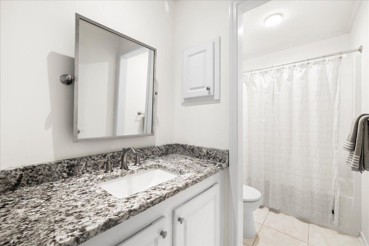 3928 Mesa Road Destin, FL 32541 - Photo 8 of 30 08-HHM_6143