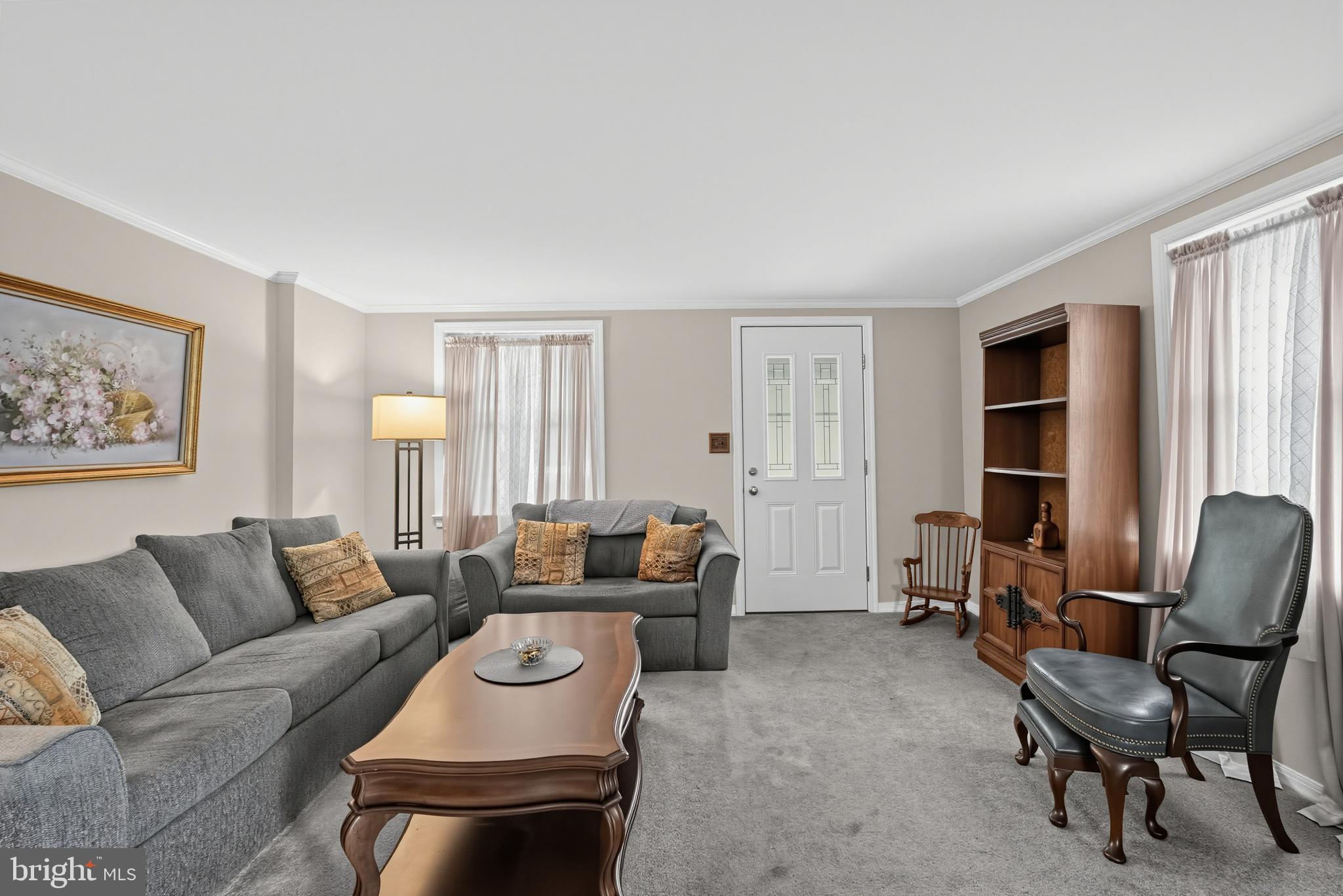 527 Overlook Road Philadelphia, PA 19128 - Photo 4 of 29 Gallery Image 4