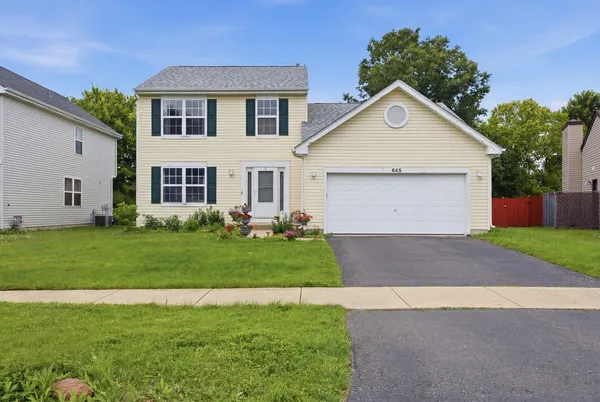 $340,000 | 645 Spicebush Lane, Aurora, IL 60504