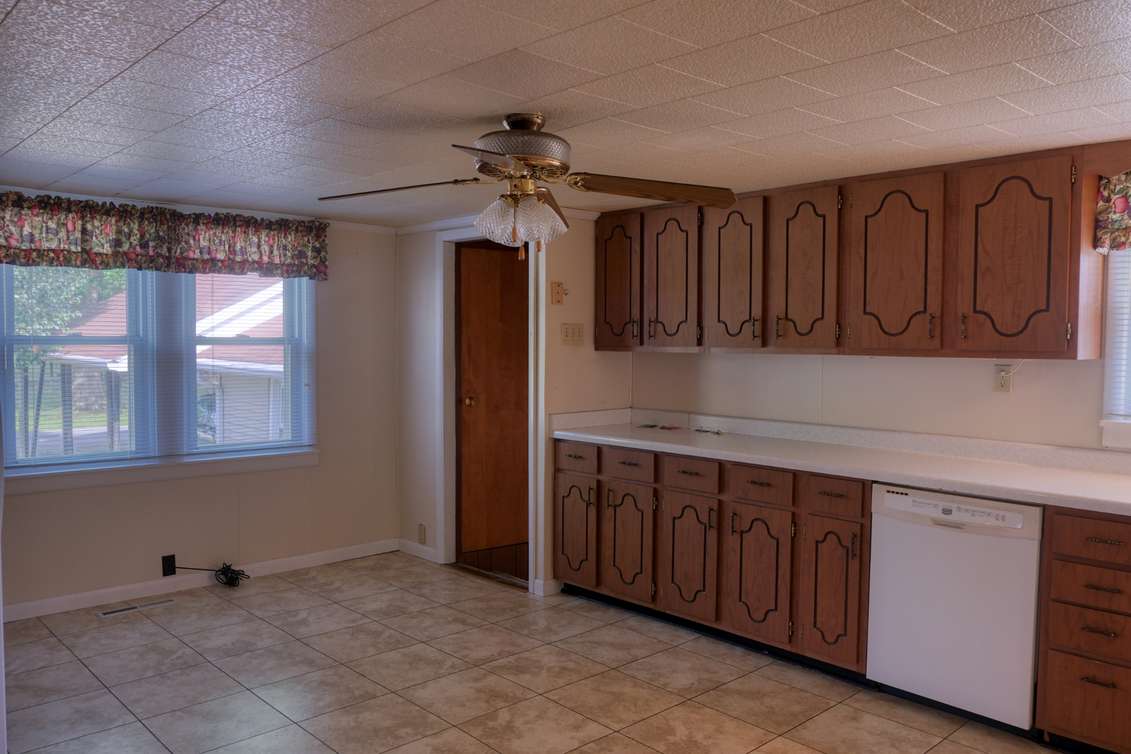 602 West Ray Avenue Christopher, IL 62822 - Photo 38 of 61