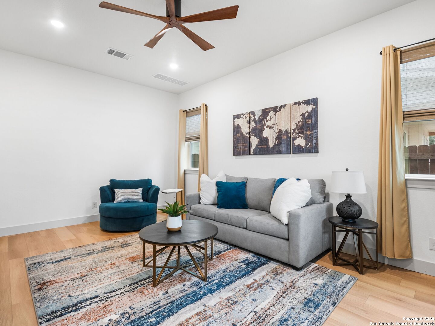 603 Graham Street Boerne, TX 78006 - Photo 13 of 42 a living room with furniture and a rug