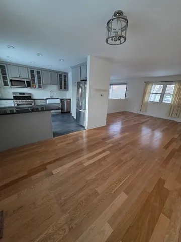 $3,200 | 1195 Old Timber Court, Hoffman Estates, IL 60192