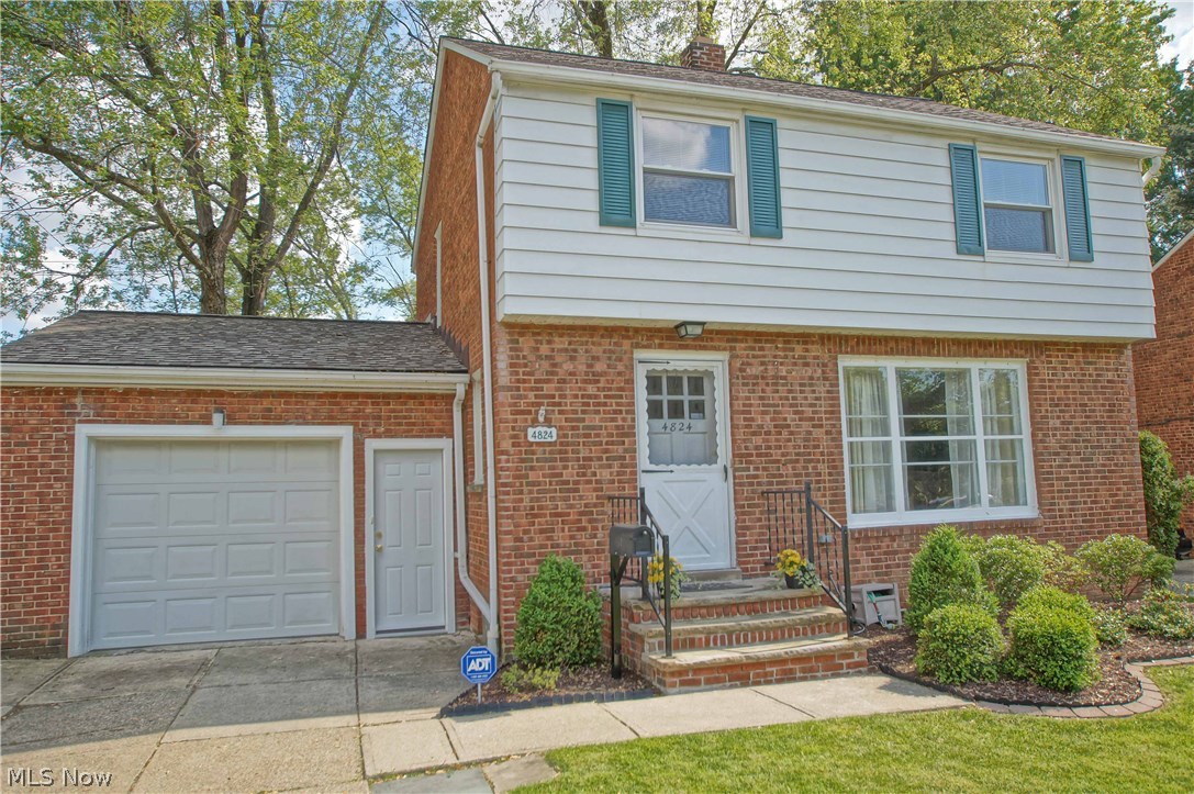 4824 Westbourne Road Cleveland, OH 44124 - Photo 1 of 22 Gallery Image 1