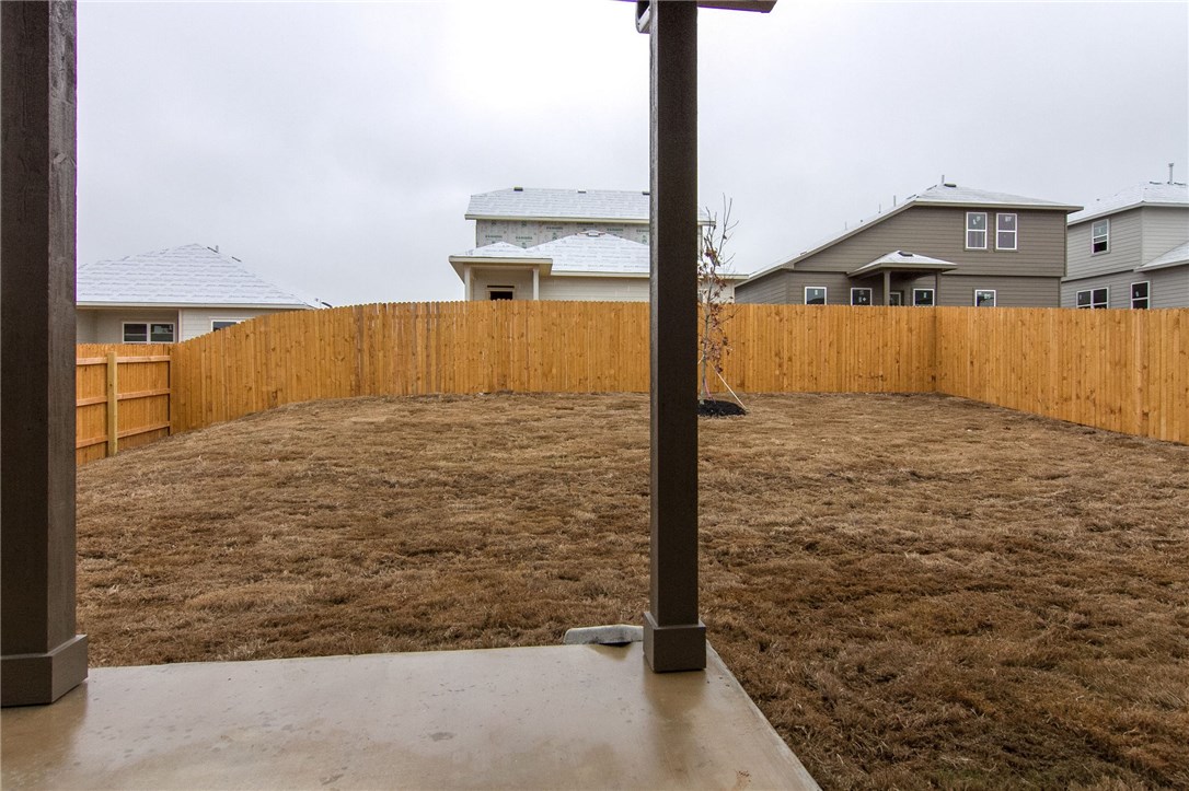 6916 Ranchito Drive Austin, TX 78744 - Photo 37 of 37 a view of a bathroom