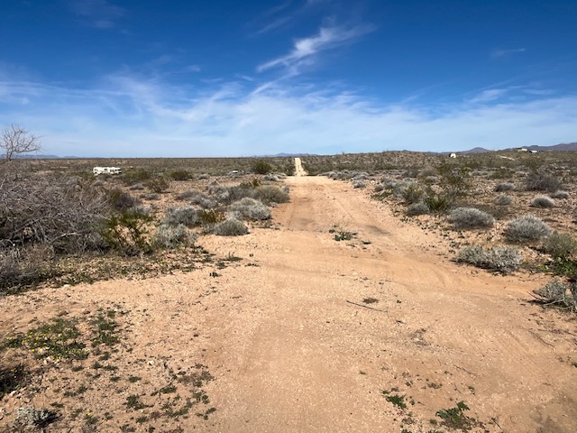 208-21-068 Arlington Road Yucca, AZ 86438 - Photo 14 of 18