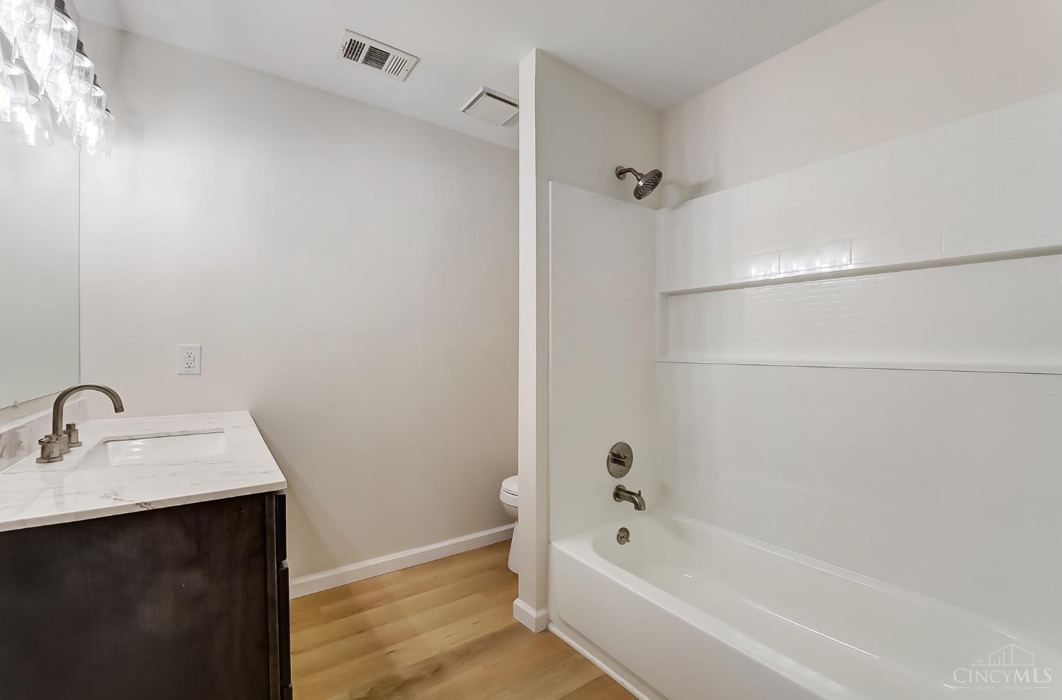 4555 Eck Road Middletown, OH 45042 - Photo 22 of 30 Gallery Image 22