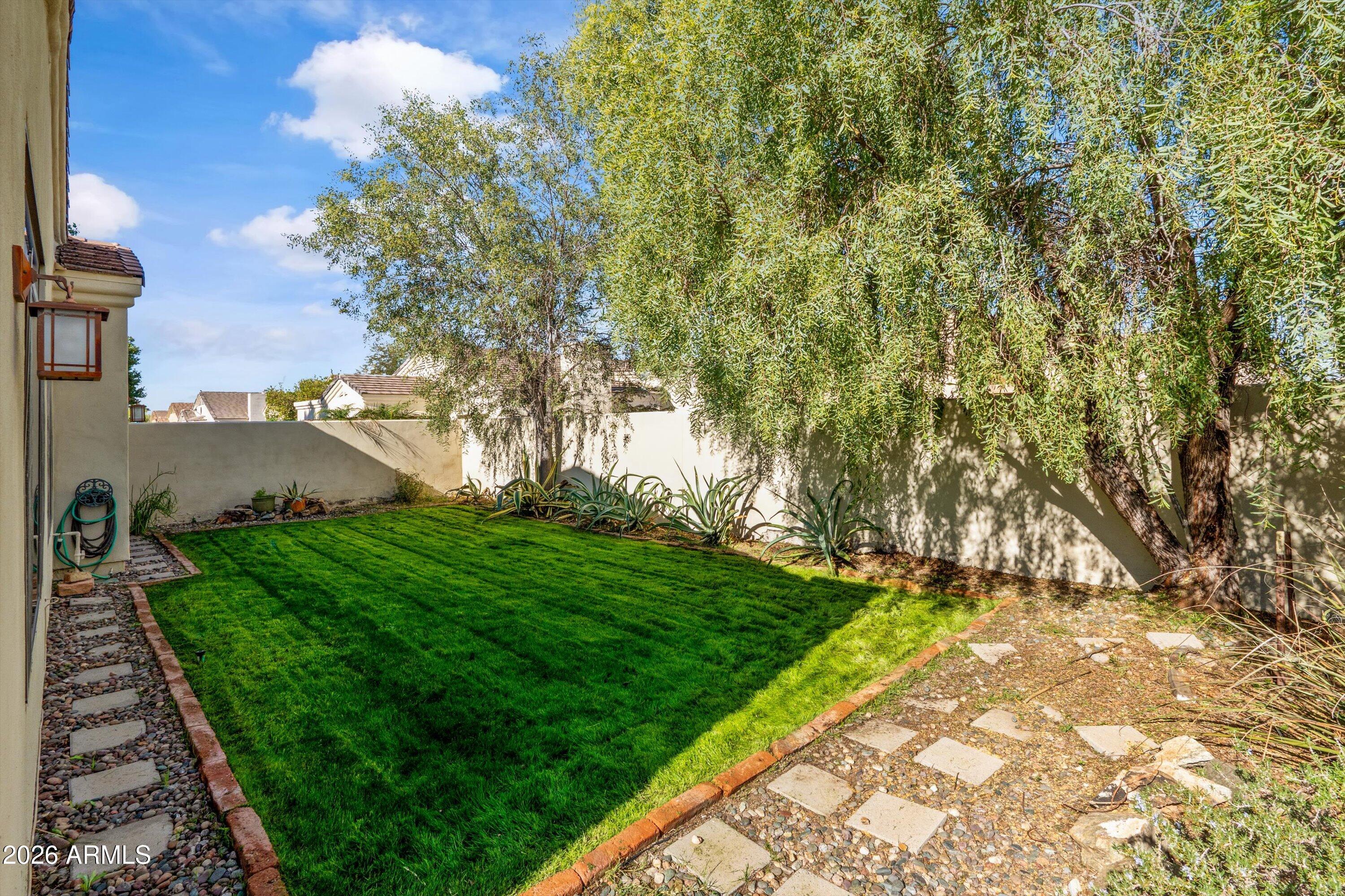 2130 East Beautiful Lane Phoenix, AZ 85042 - Photo 20 of 29 34-DSC06360