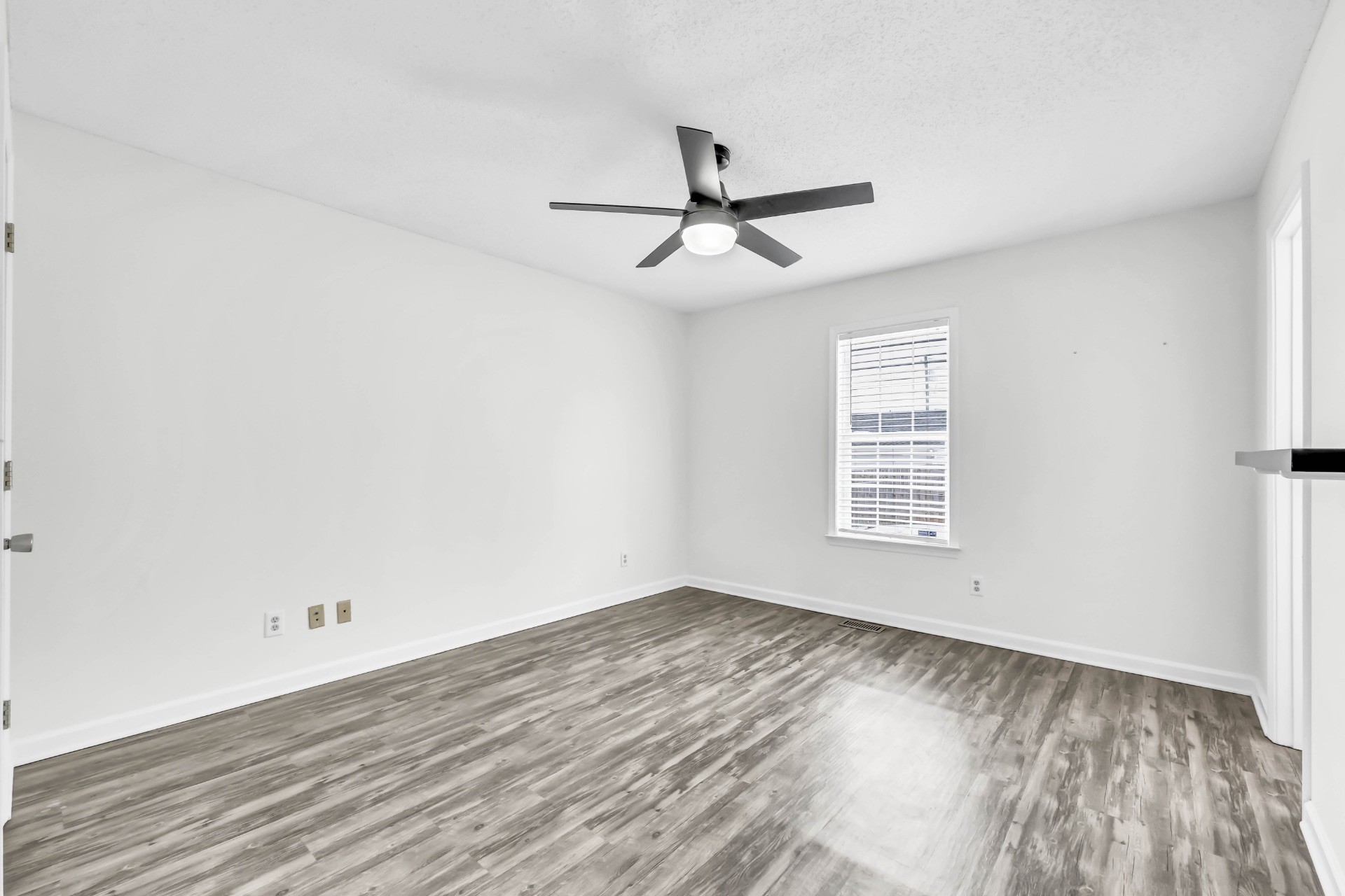 925 Granny White Road Clarksville, TN 37040 - Photo 17 of 25