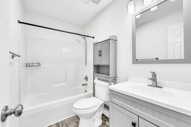 $1,450 | 925 Granny White Road, Clarksville, TN 37040