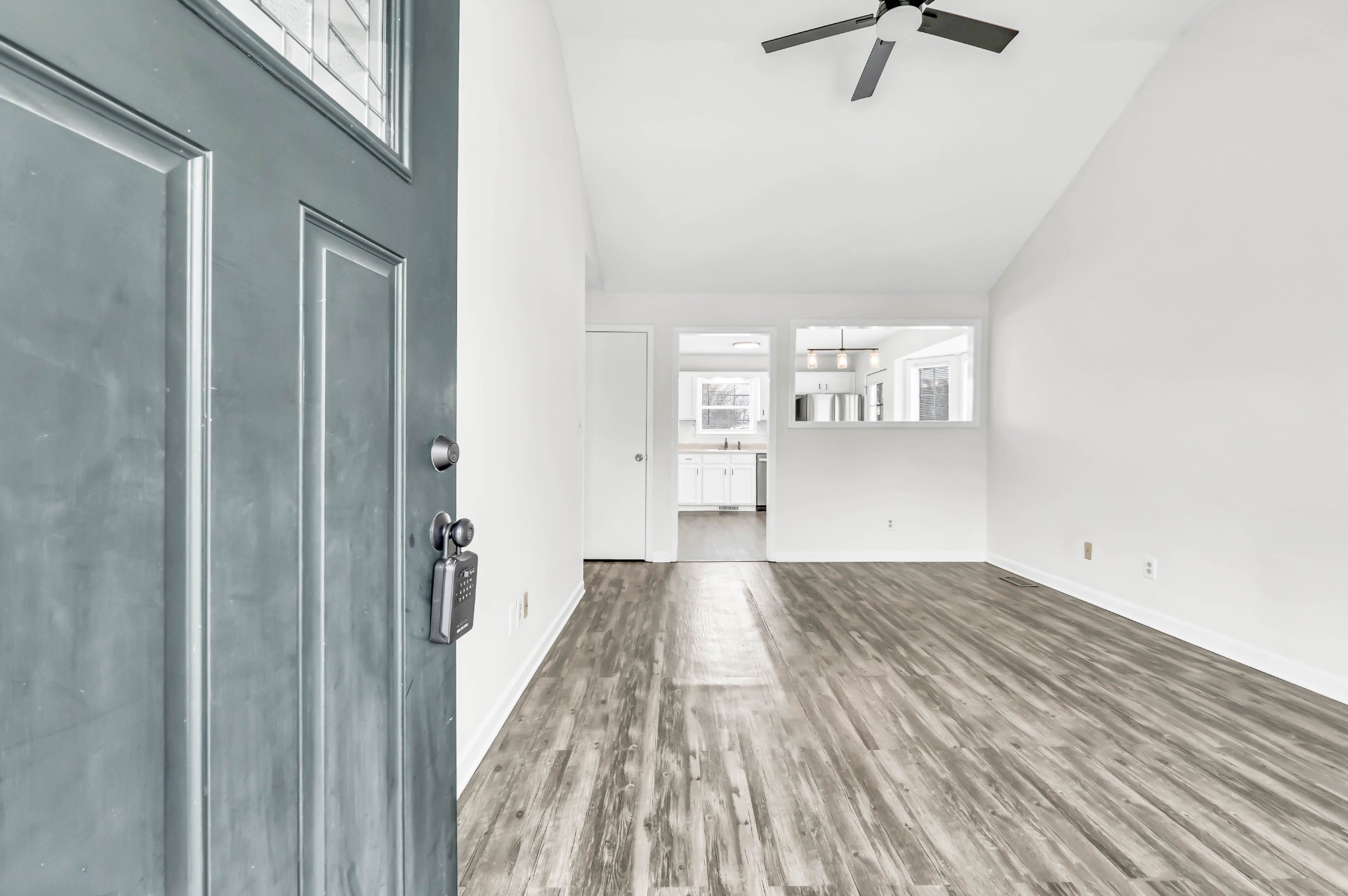 925 Granny White Road Clarksville, TN 37040 - Photo 5 of 25