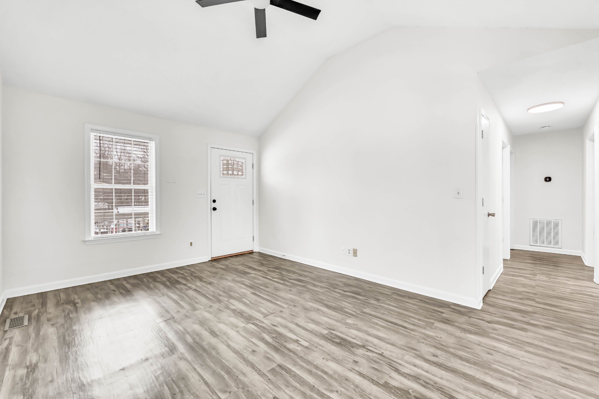 925 Granny White Road Clarksville, TN 37040 - Photo 8 of 25