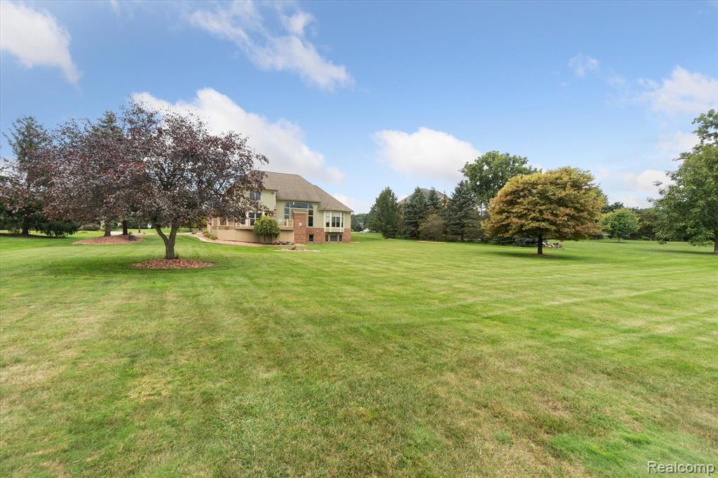 11209 Chapman Court Romeo, MI 48065 - Photo 52 of 69 Gallery Image 52