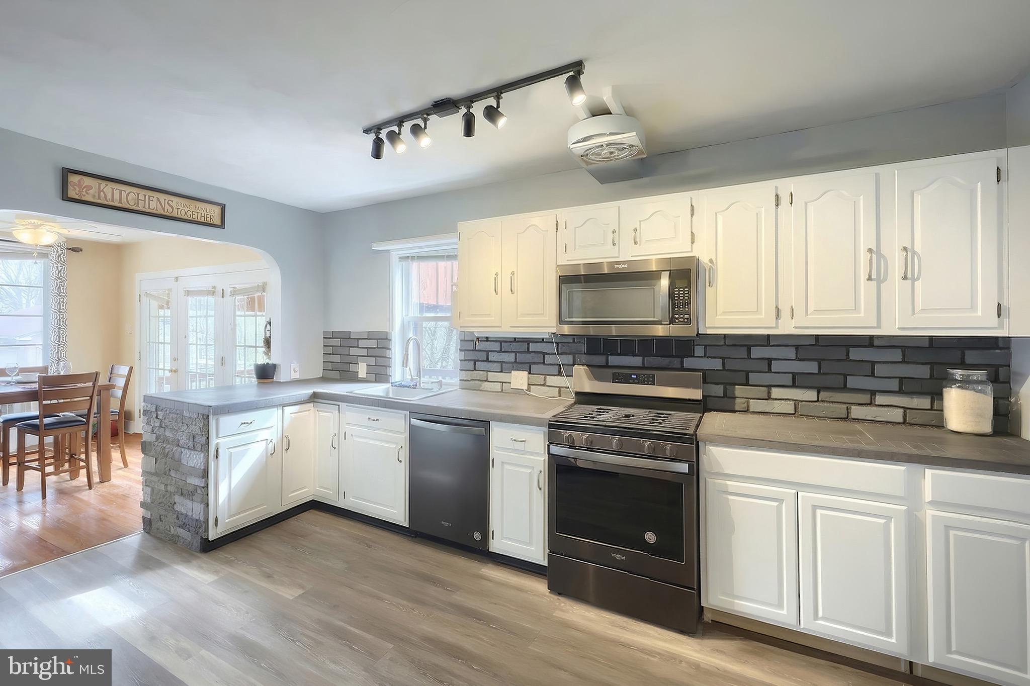 990 East Canal Road Dover, PA 17315 - Photo 37 of 57 Gallery Image 37