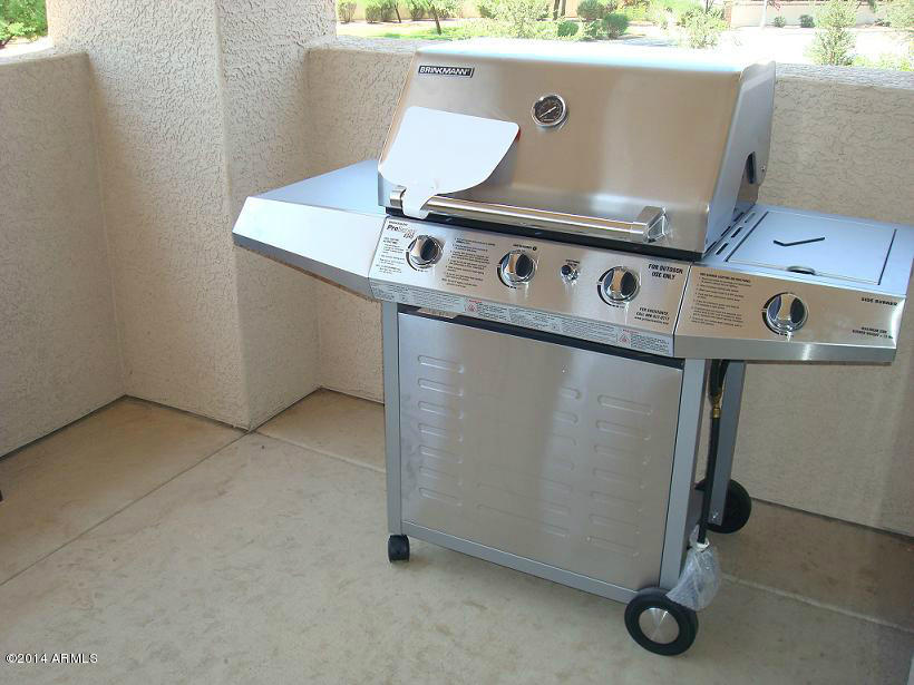 705 West Queen Creek Road, Unit 2194 Chandler, AZ 85248 - Photo 11 of 13 grill