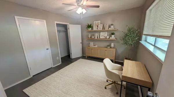 $1,695 | 1711 Burton Drive, Unit B, Austin, TX 78741