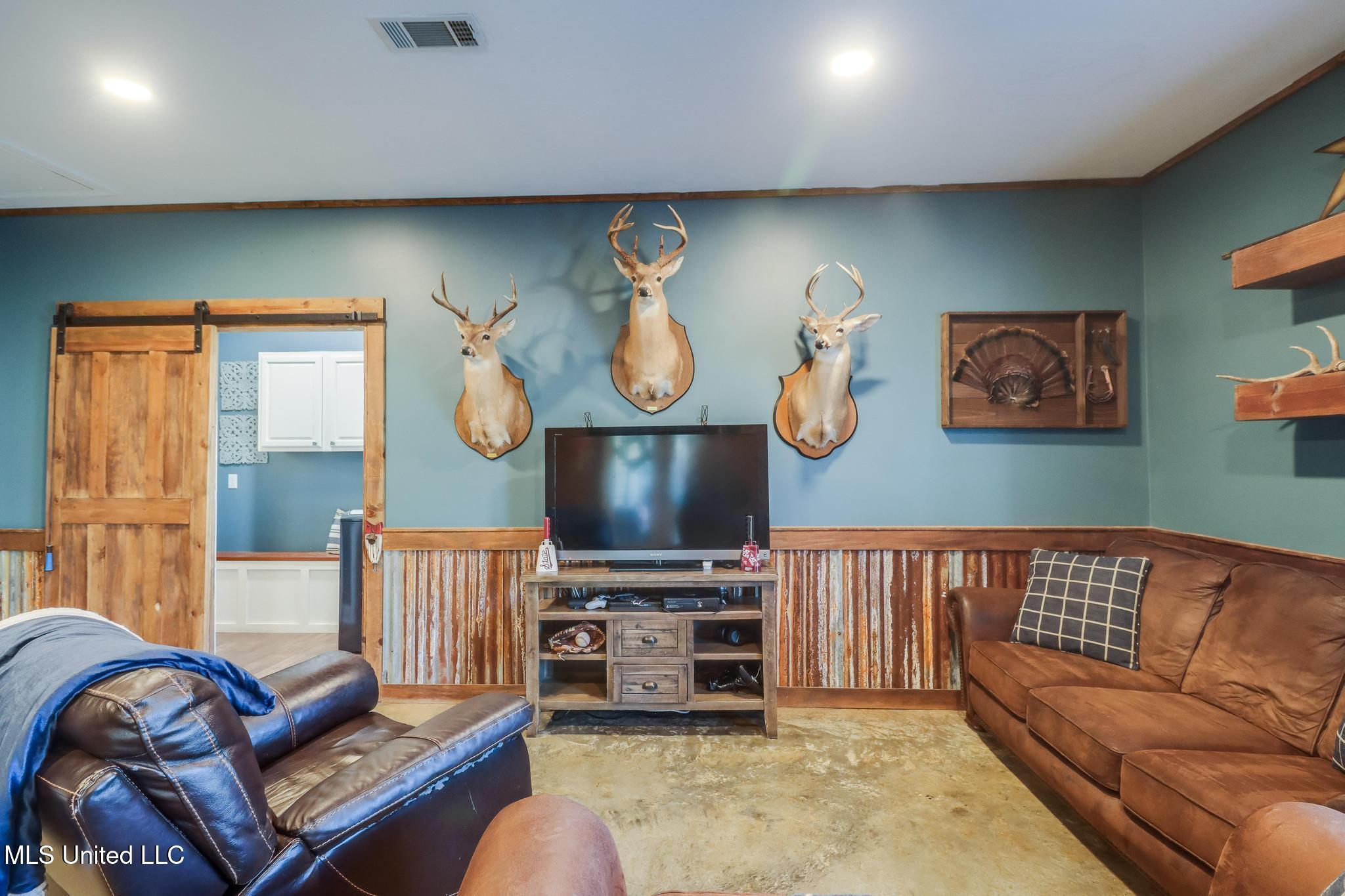 18215 Boss Conner Road Gulfport, MS 39503 - Photo 15 of 42 IMG_0487-Edit