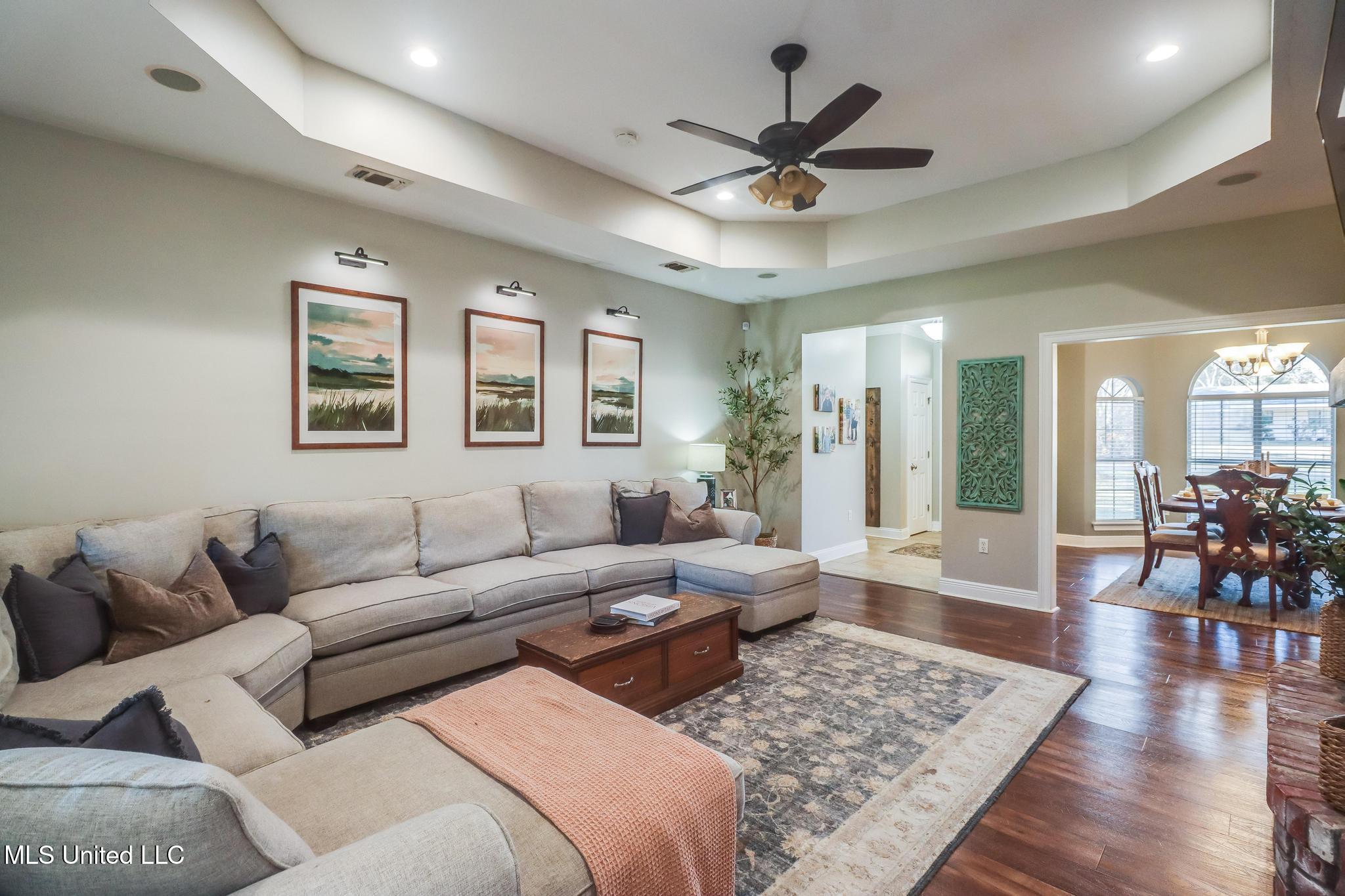 18215 Boss Conner Road Gulfport, MS 39503 - Photo 4 of 42 IMG_0436-Edit