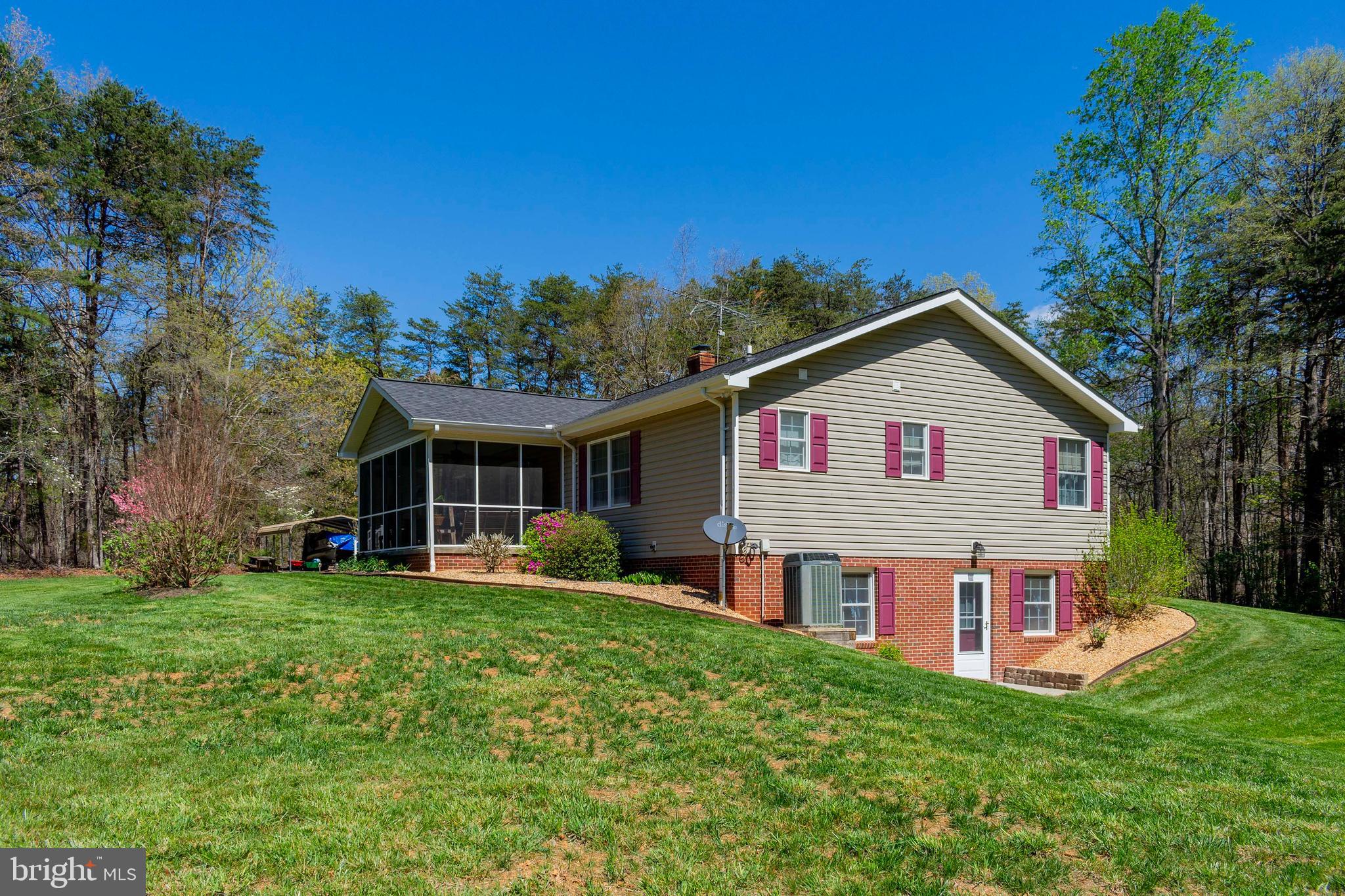 16450 Mountain Track Road Orange, VA 22960 - Photo 9 of 52 Side basement access