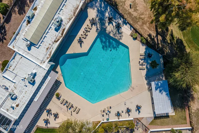 an outdoor view of a house