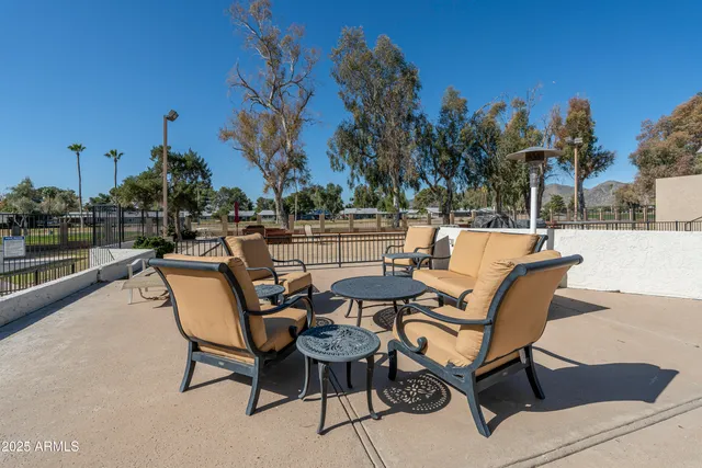 $330,000 | 4849 East Lake Point Circle, Phoenix, AZ 85044