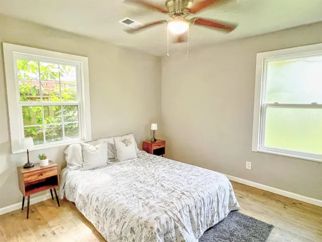 $199,900 | 510 Sulphur Street, Houston, TX 77034