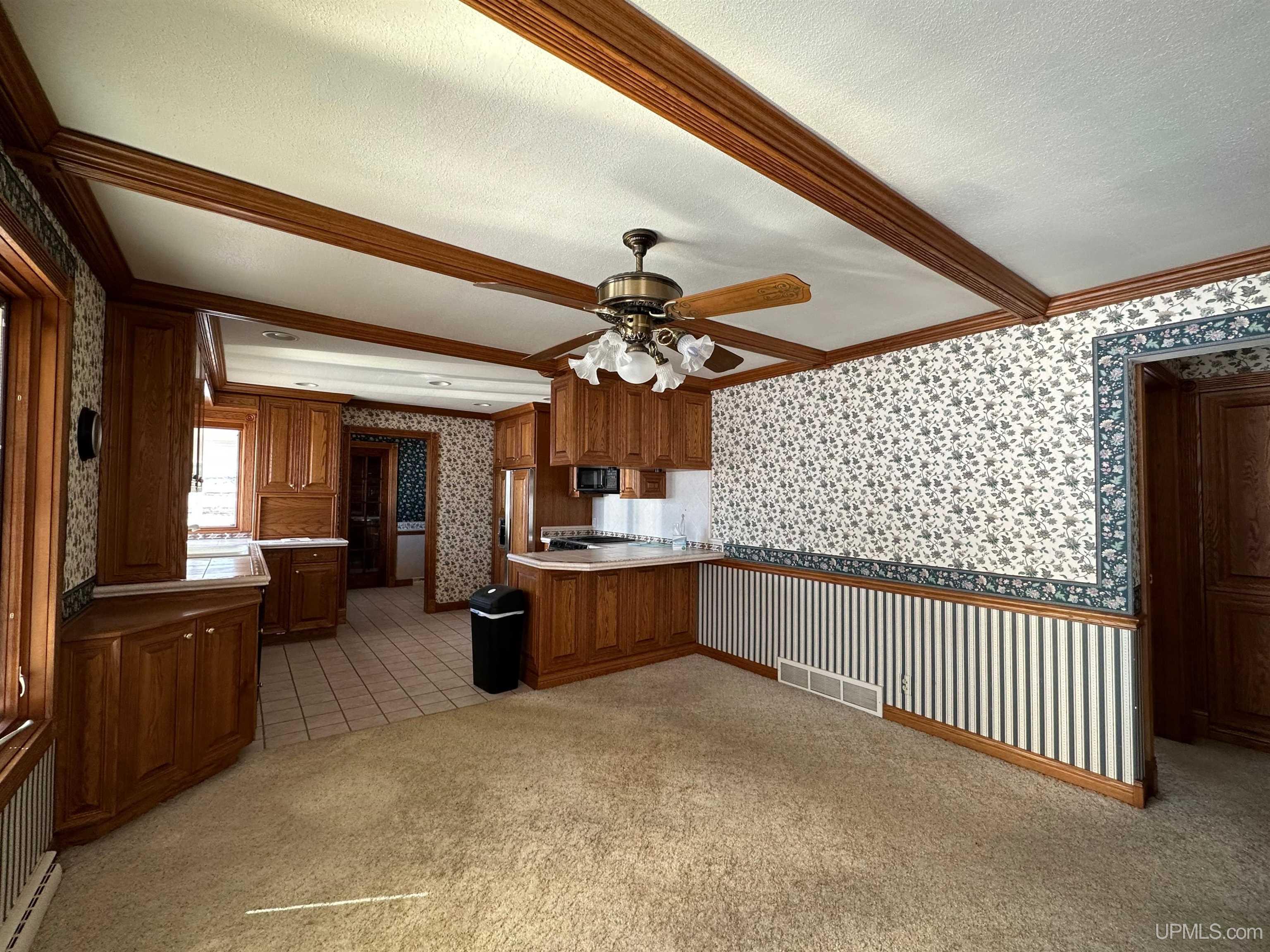 6908 County 426 M.5 Road Gladstone, MI 49837 - Photo 18 of 30 Gallery Image 18