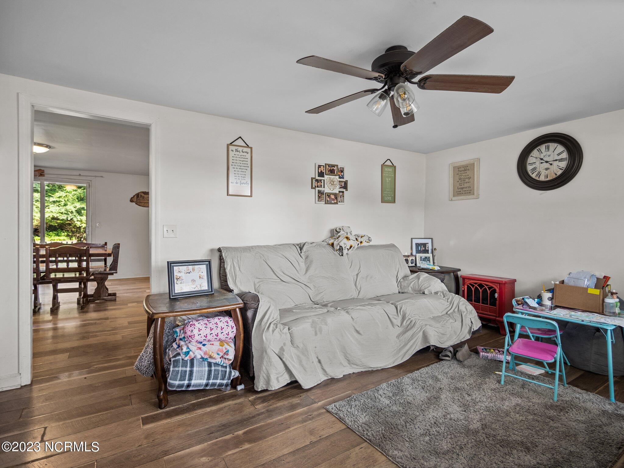 201 Turkey Branch Road Beulaville, NC 28518 - Photo 3 of 44 40-web-or-mls-P7087510