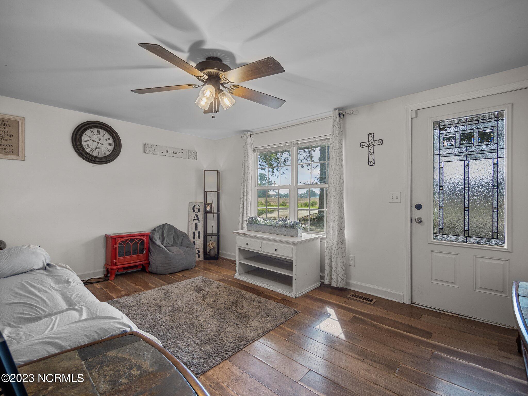 201 Turkey Branch Road Beulaville, NC 28518 - Photo 4 of 44 11-web-or-mls-P7087270