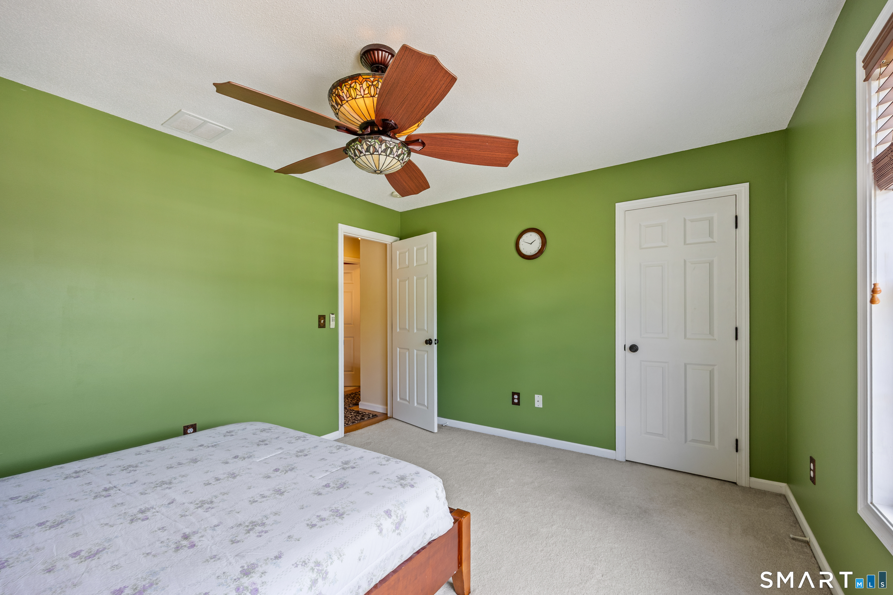 119 Taft Pointe, Unit 3 Waterbury, CT 06708 - Photo 23 of 29 Ceiling fan