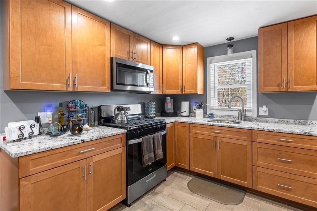 108 Reed Street Randolph, MA 02368 - Photo 12 of 40