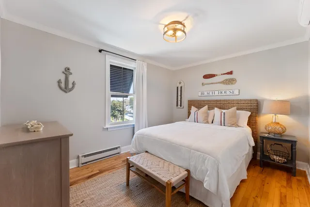 $975,000 | 5 East Delaware Parkway, Unit B, Villas, NJ 08251