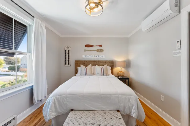 $975,000 | 5 East Delaware Parkway, Unit B, Villas, NJ 08251