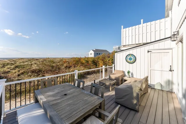 $975,000 | 5 East Delaware Parkway, Unit B, Villas, NJ 08251